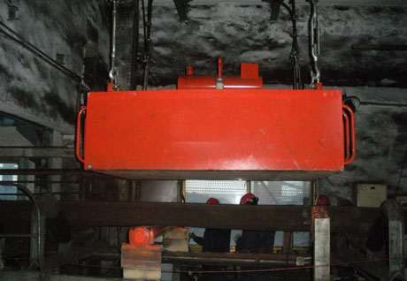 油冷式電磁除鐵器使用現(xiàn)場