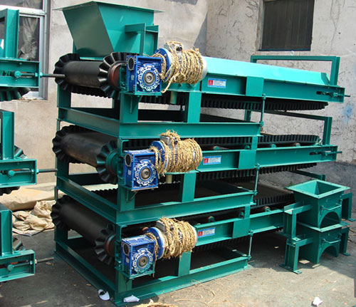 TDG粉料螺旋計量秤發(fā)貨現(xiàn)場